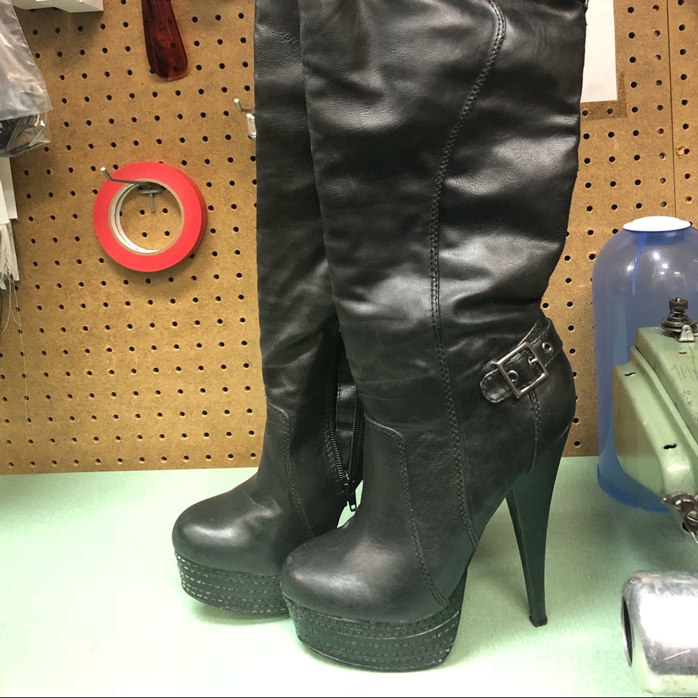 Black Bakers brand knee high platform boots